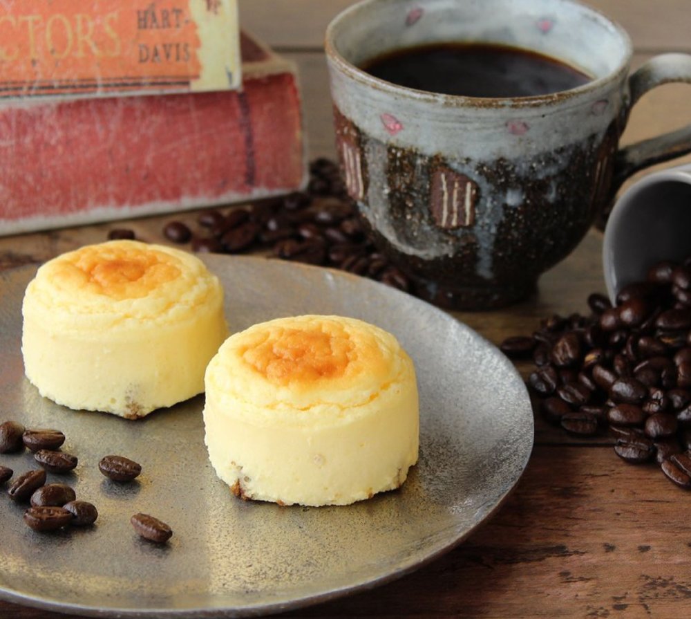 Bánh Cheese Omelette