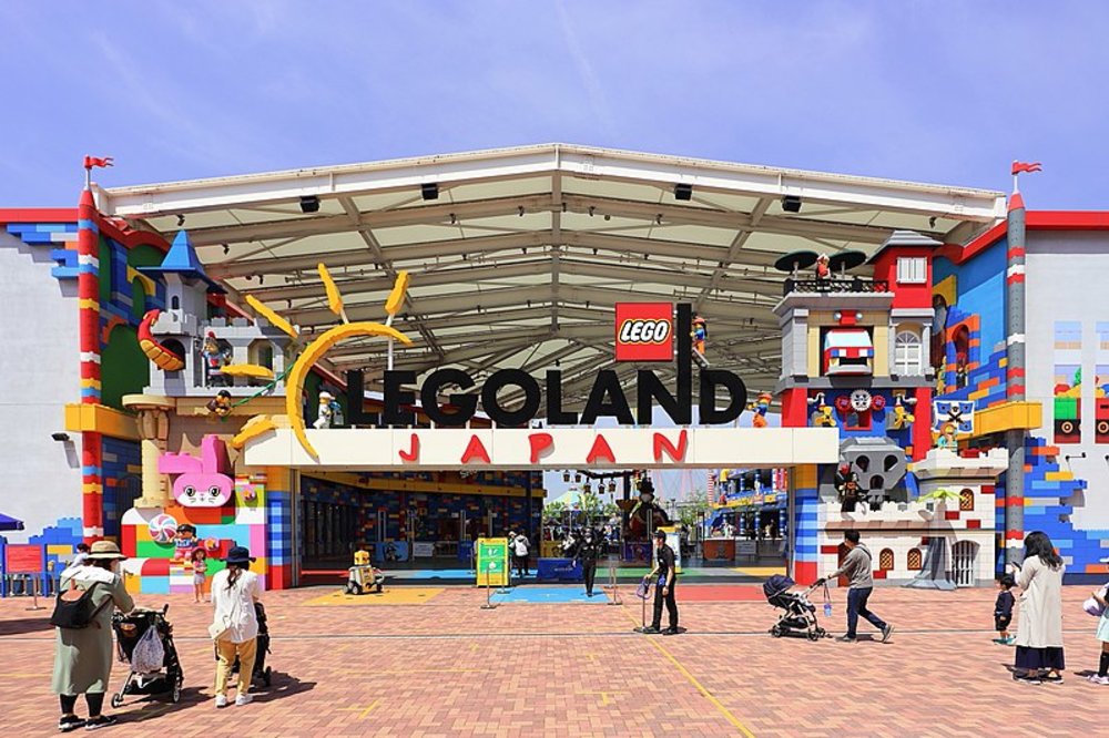 what to do in nagoya - Front entrance of LEGOLAND Nagoya