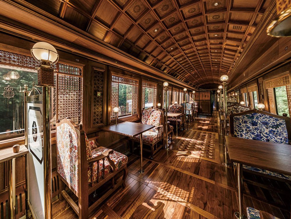 日本觀光列車｜THE ROYAL EXPRESS