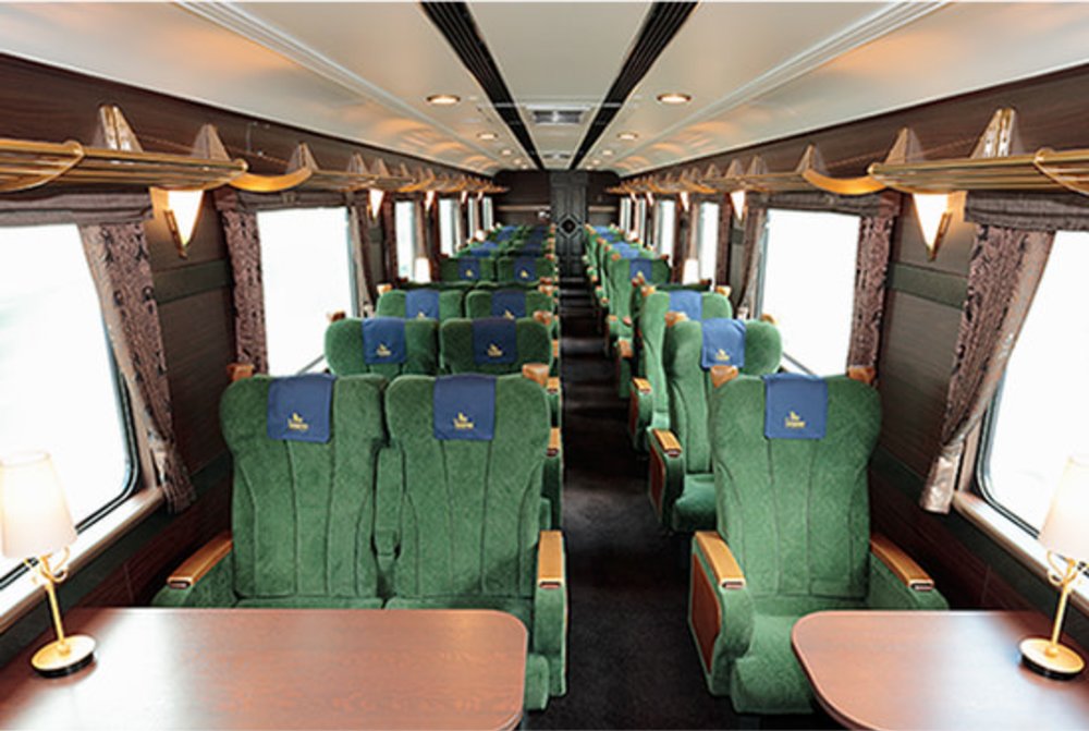 日本觀光列車｜青の交響曲（SYMPHONY）