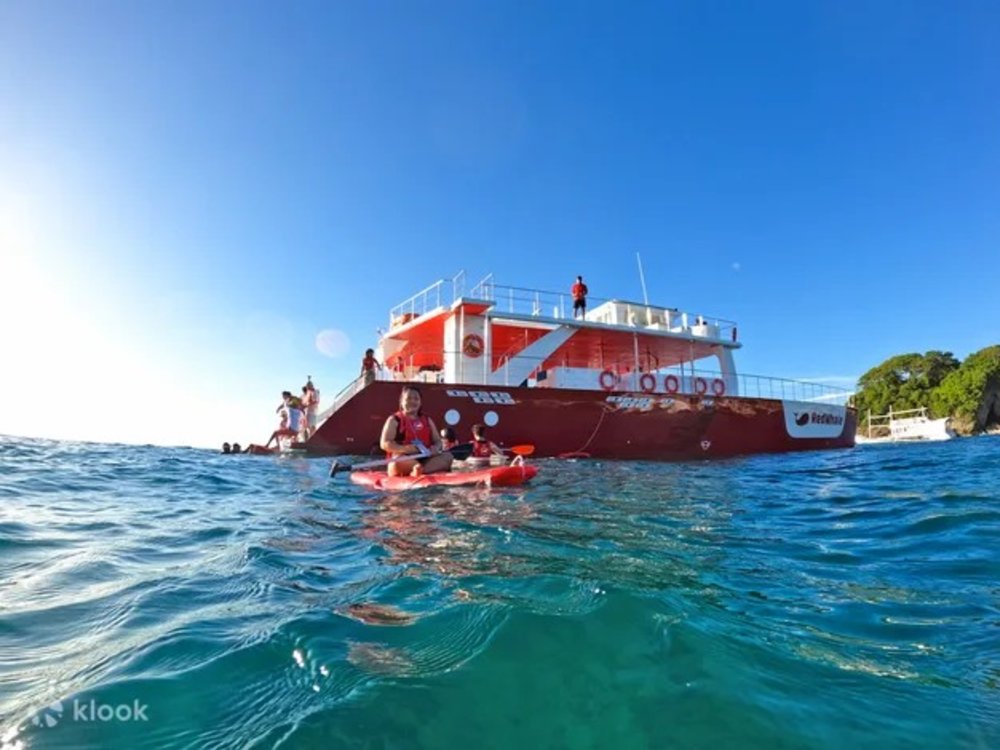 Boracay Party Yacht Experience
