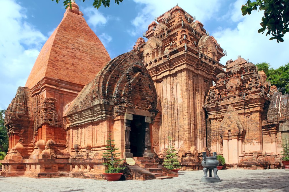 Ngày 1: Khám phá thành phố Nha Trang