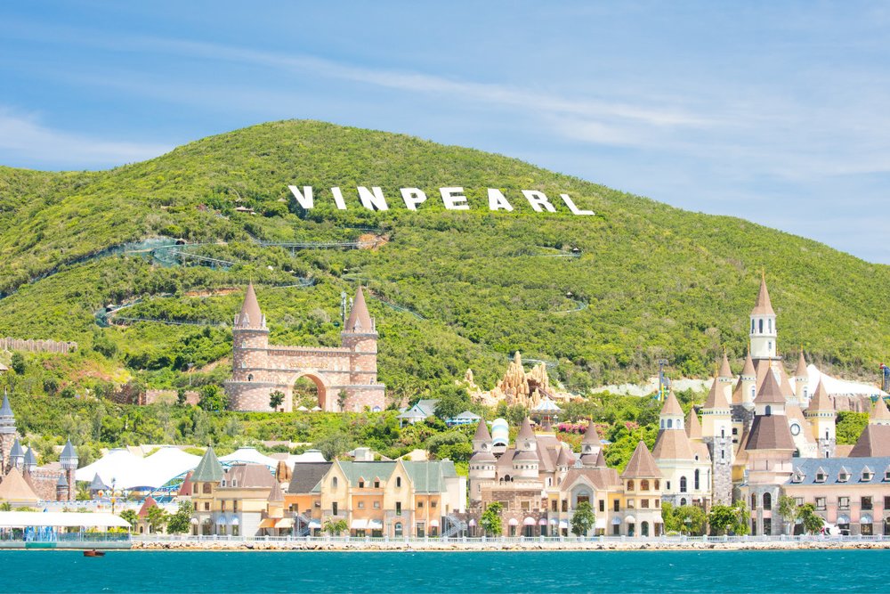 Ngày 2: Khám phá đảo Hòn Mun và VinWonders Nha Trang