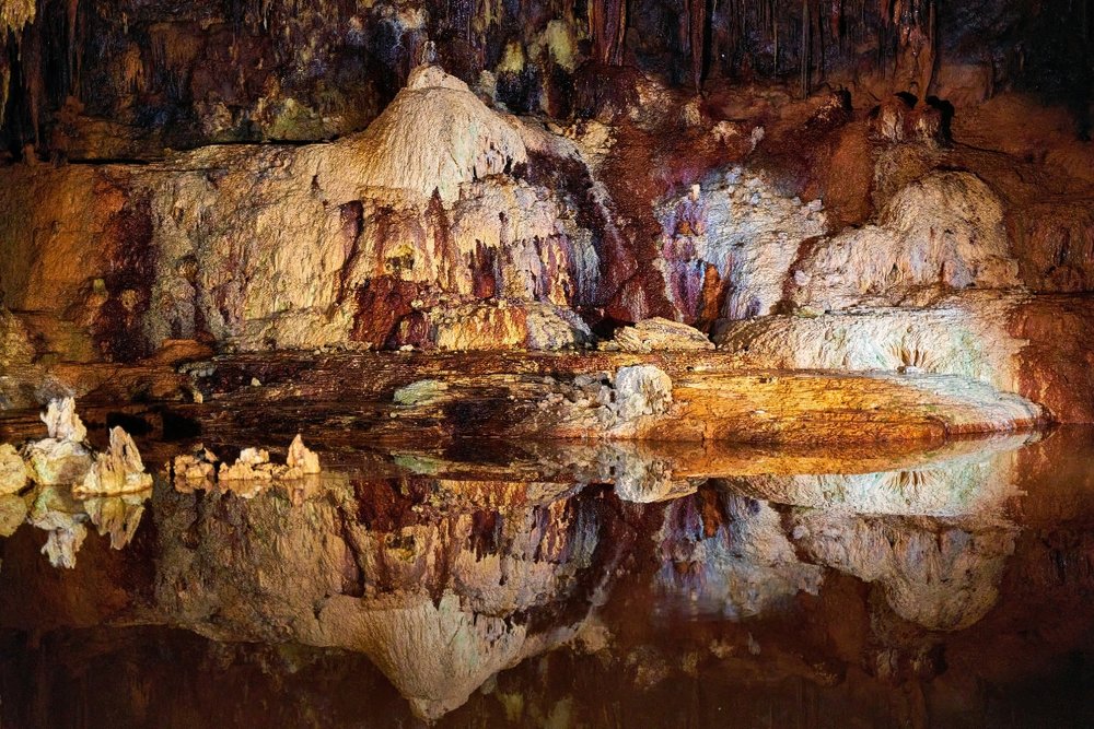 Hang Wanfo – “Hang Vạn Phật” Với Hàng Nghìn Tượng Nhỏ