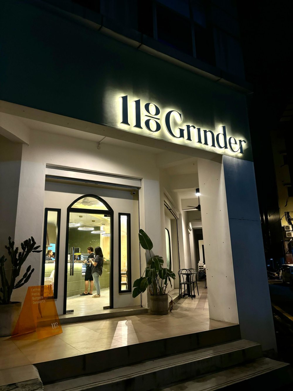 BM Tempat Moreh 118 Grinder 