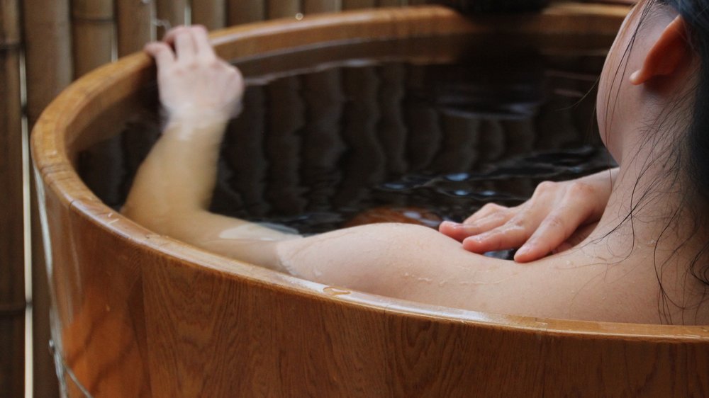 Bài Thuốc Quý Của Người Dao Đỏ Tại Noir. Spa