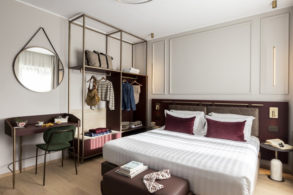 阿多羅飯店 (Adoro Hotel)