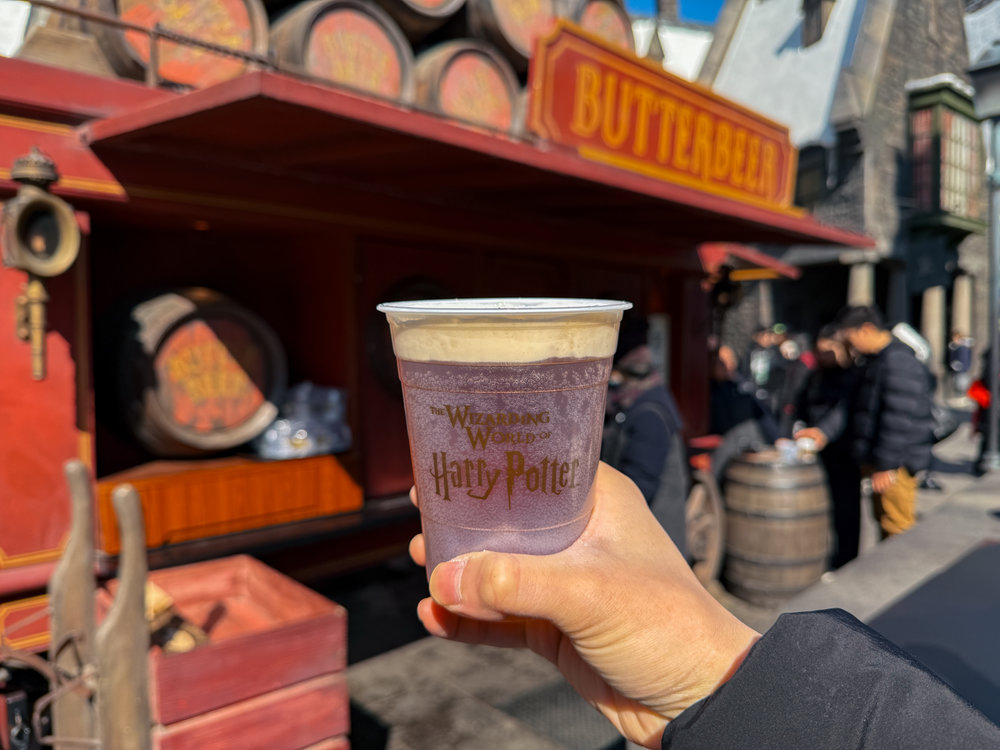 Universal Studios Beijing - Butterbeer at Wizarding World of Harry Potter
