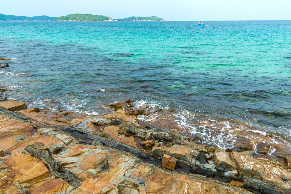 Ngày 2: Khám phá Cô Tô lớn, thỏa sức vui chơi