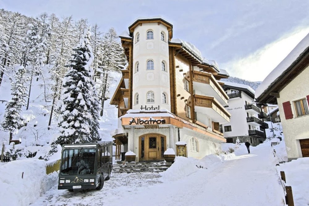 策馬特住宿推薦6｜Hotel Albatros Zermatt 