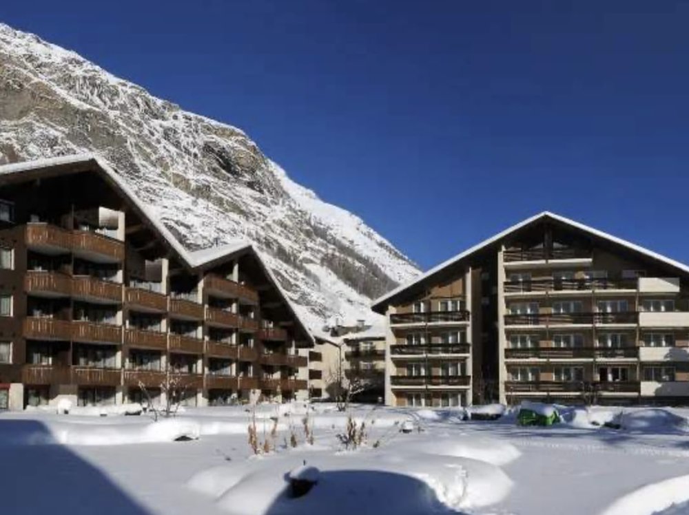 策馬特住宿推薦8｜Schweizerhof Zermatt