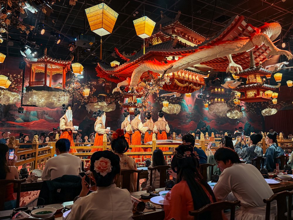 Shanghai Itinerary for First Timers - Xuyan Immersive Imperial Feast Dinner Performance