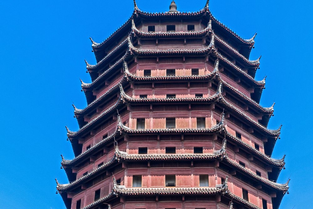 Đền Lục Hòa - Ngắm Toàn Cảnh Sông Tiền Đường