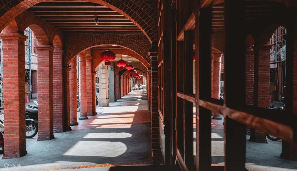 Ngày 1: Đến Đài Bắc - Phố Cổ Đại Đạo Trình, Chợ Đêm Nhiêu Hà