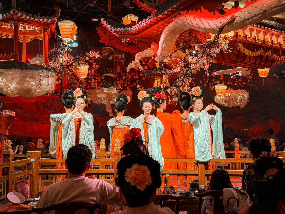 Shanghai Xuyan Immersive Imperial Feast in Ancient China