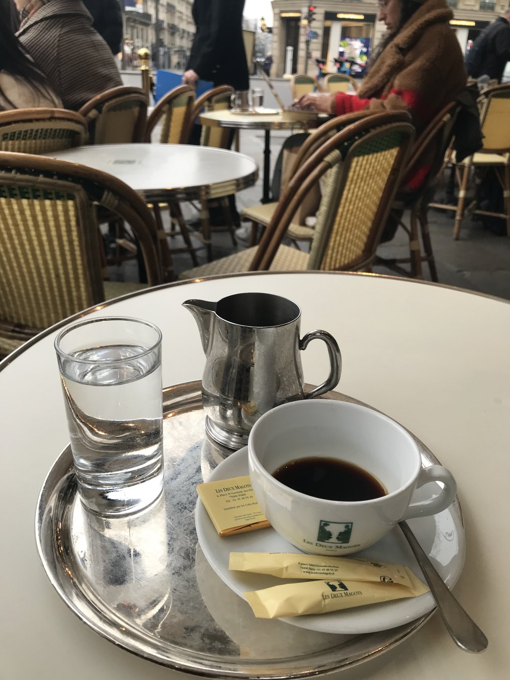 巴黎景點推薦#5 花神咖啡館