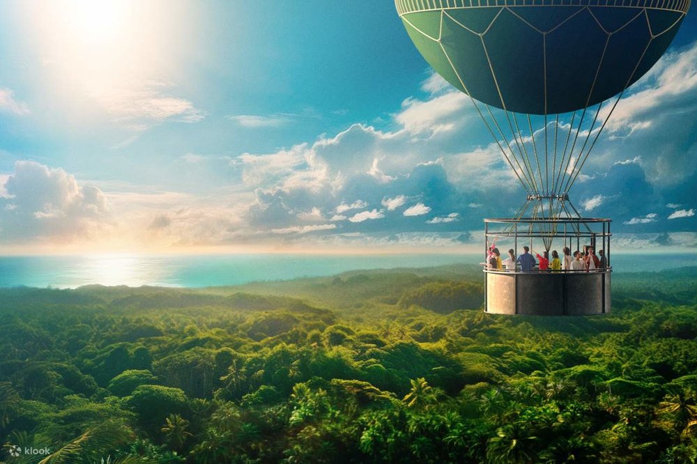 JUNGLIA OKINAWA Theme Park in Japan - Aerial Hot Air Balloon Ride