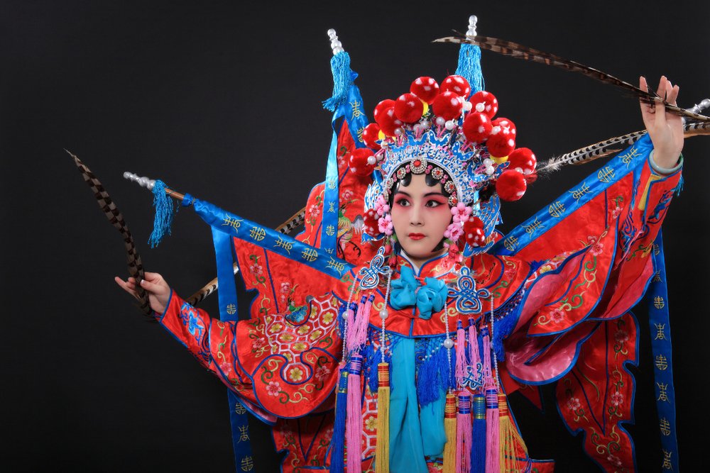 Ngồi Thuyền Dạo Quanh Cổ Trấn