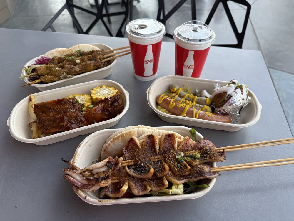 ยูนิเวอร์แซล สตูดิโอ ปักกิ่ง – อาหารและเครื่องดื่ม (Universal Studios Beijing food)