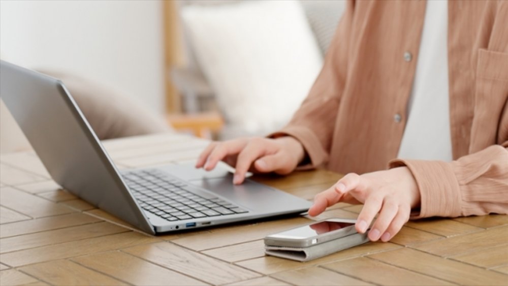 SIMフリーとは　SIMフリーのメリット・デメリット　動作確認