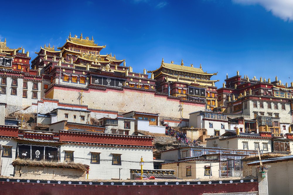 Buổi Sáng: Tham Quan Tu Viện Songzanlin