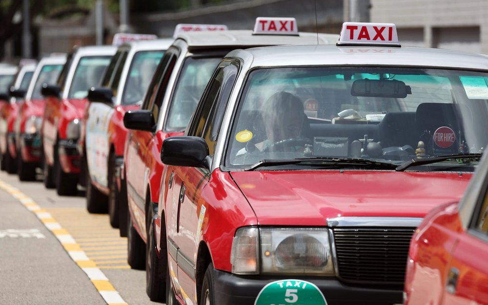 Taxi Nhanh Chóng Và Tiện Lợi