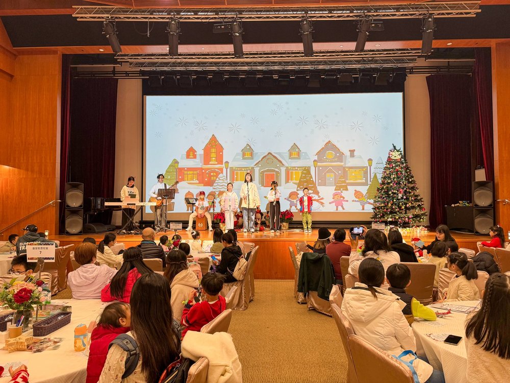 Tham Gia Các Hội Thảo Bổ Ích