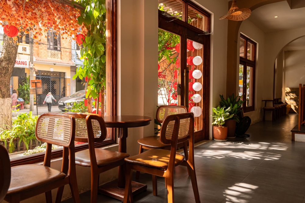 Cafeholic - Nơi Trút Bỏ Phiền Muộn Của Bạn