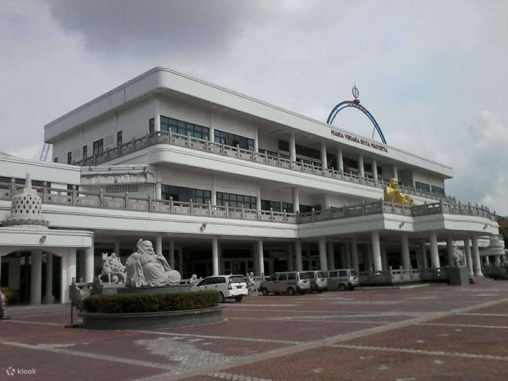 Đền Maha Vihara Duta Maitreya