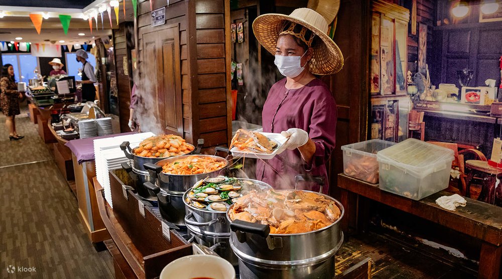 Buffet Chợ Nổi Baiyoke