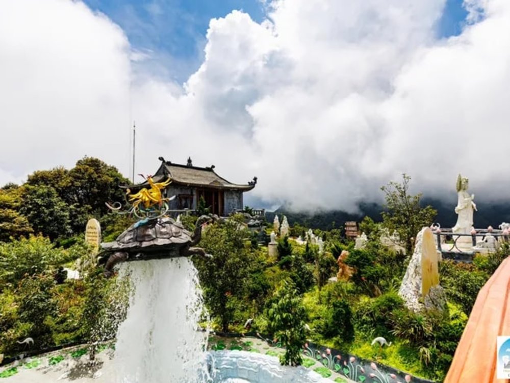 O Quy Ho Heaven Gate and Fairy Valley
