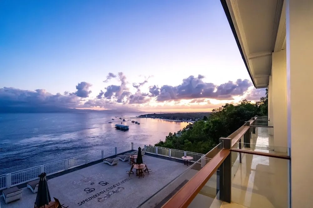 佩尼達島住宿推薦|Samuh 海洋日落飯店