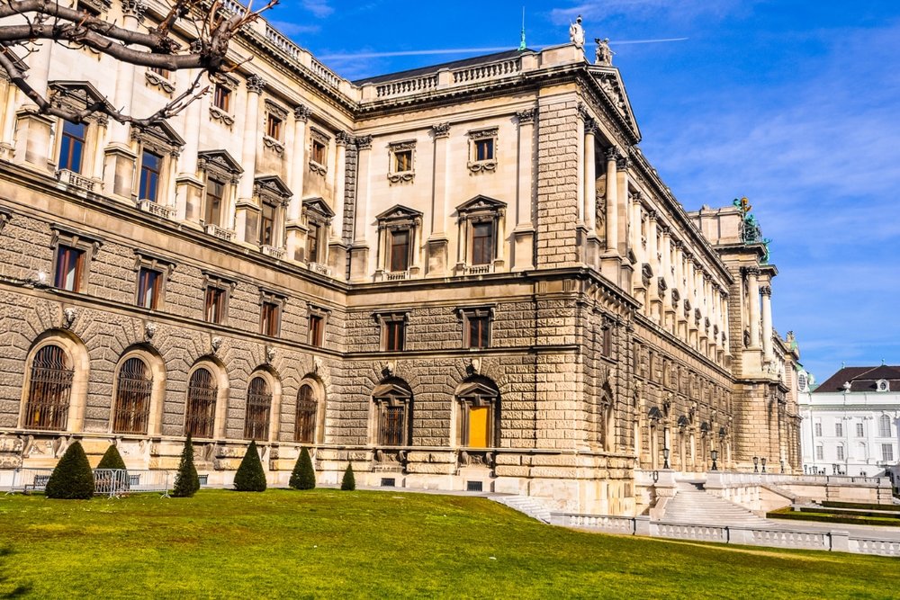 Lâu Đài Nymphenburg – Dấu Ấn Hoàng Gia Bavaria