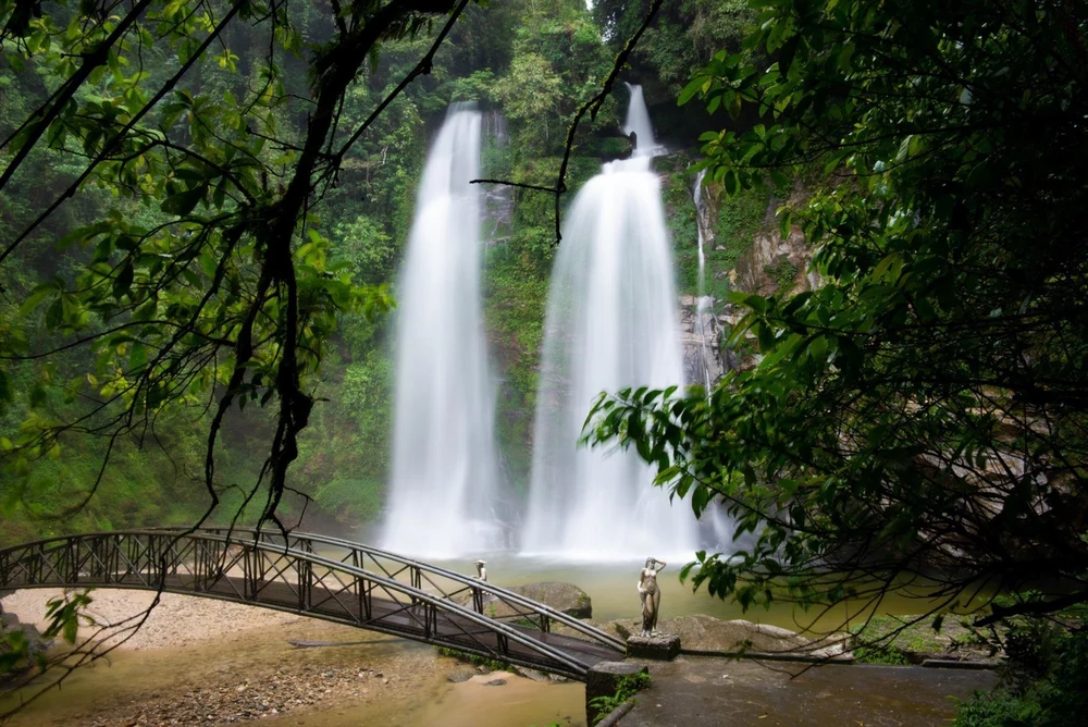 20 Địa Điểm Du Lịch Hà Giang Đẹp Ngỡ Ngàng 59 Khu Du Lịch Thác Tiên - Đèo Gió