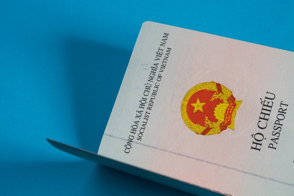 lan-dau-du-lich-nuoc-ngoai-