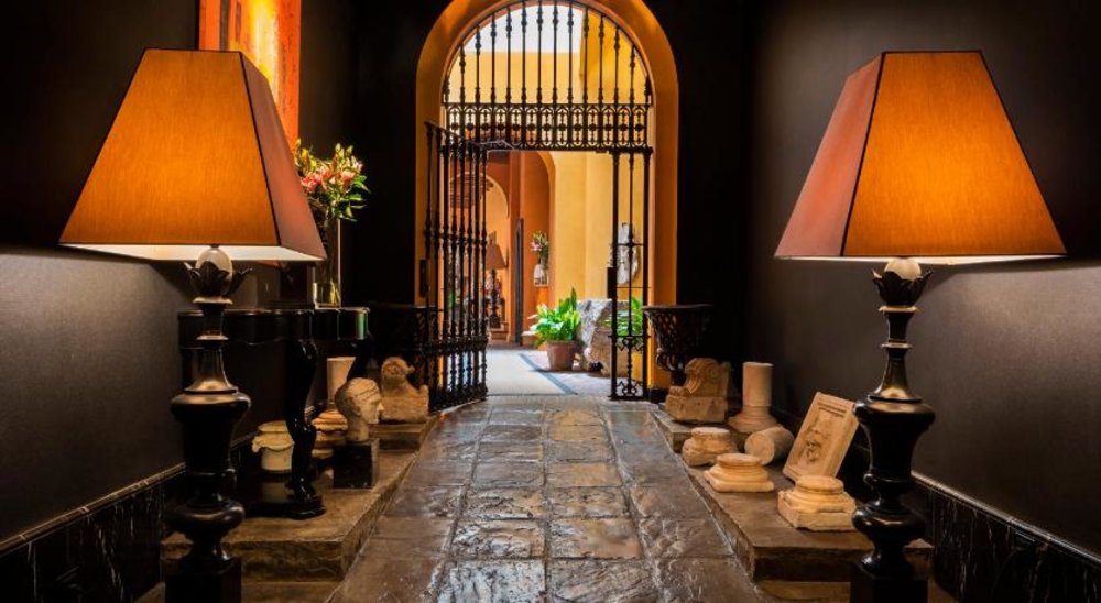 詩人之家飯店 (Hotel Boutique Casa del Poeta Sevilla), 塞維利亞酒店, 塞維利亞自由行