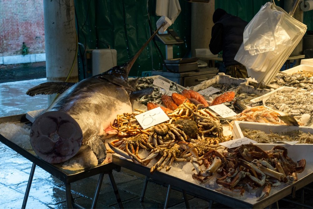 Chợ Rialto – Thiên Đường Ẩm Thực Địa Phương