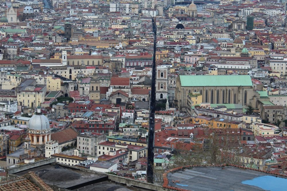 Spaccanapoli – Con Đường Cắt Đôi Thành Phố Cổ