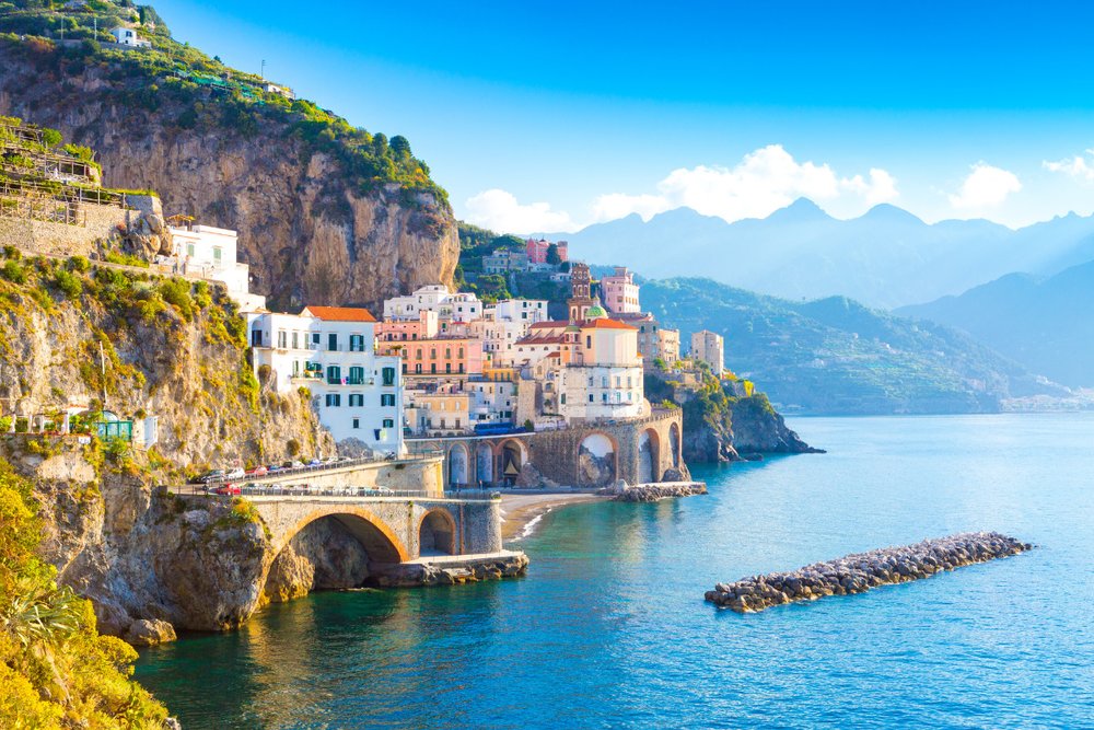 Bờ Biển Amalfi – Điểm Đến Gần Naples Không Thể Bỏ Lỡ