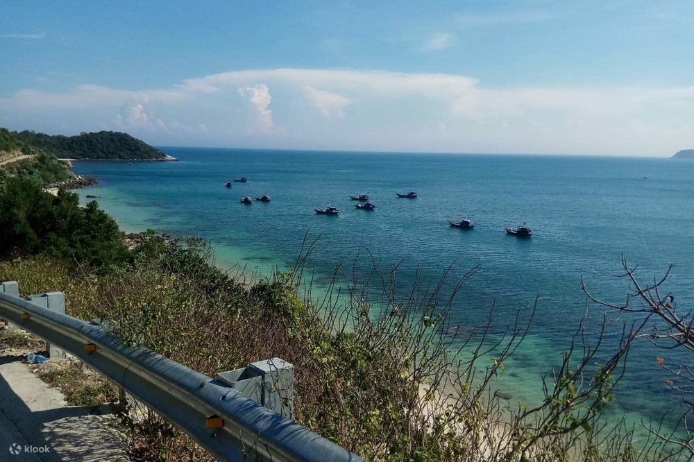 Đi Bộ Dưới Biển Và Lặn Ống Thở Ở Cù Lao Chàm Gần Đà Nẵng