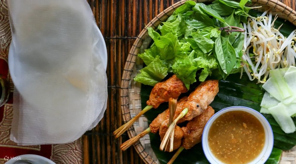 Tour Ẩm Thực Đêm Đà Nẵng – Ăn Sập Thành Phố Cảng