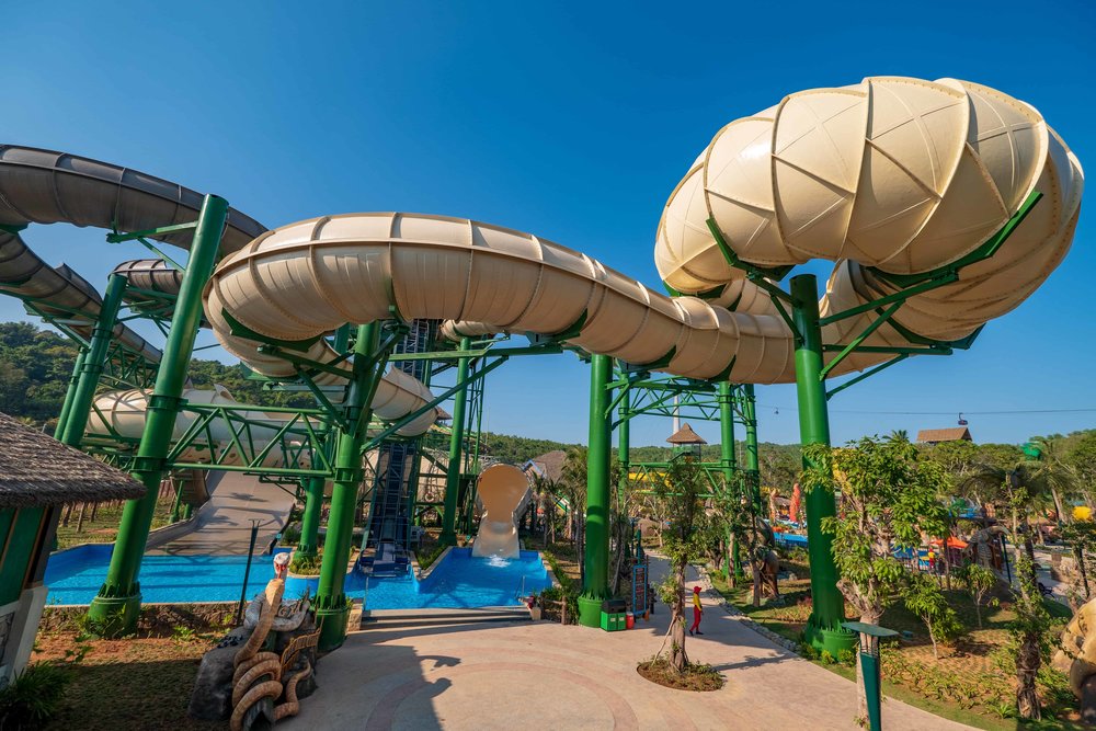 Long Xà Nổi Giận