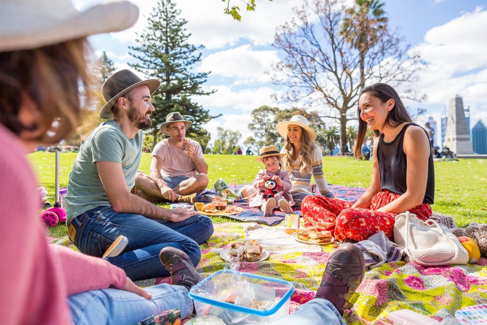 Perth kid friendly road trip: picnic at king's park in perth