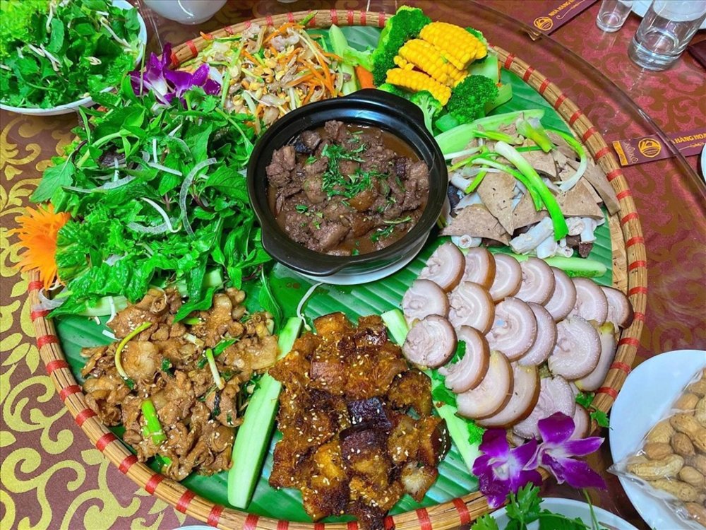 Lợn "Cắp Nách" (Lợn Mường)