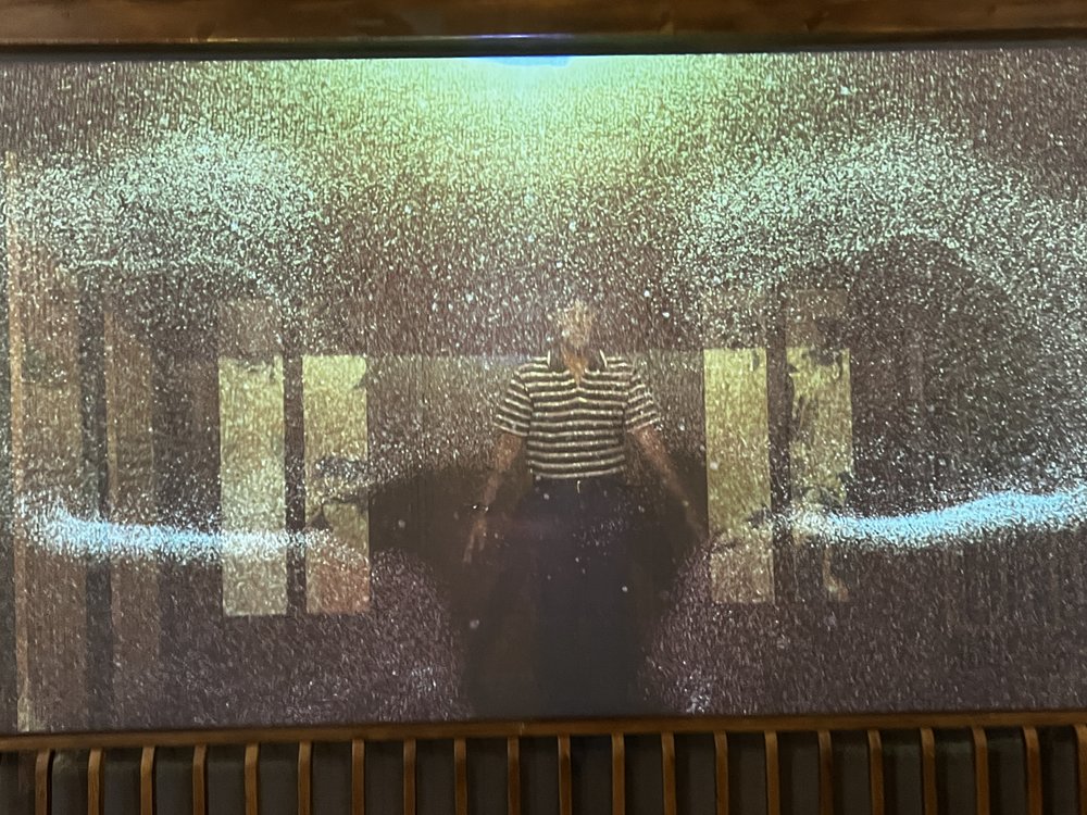 space time cube north edsa dancing particles