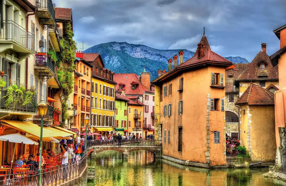Lưu Ý Khi Tham Quan Thị Trấn Annecy