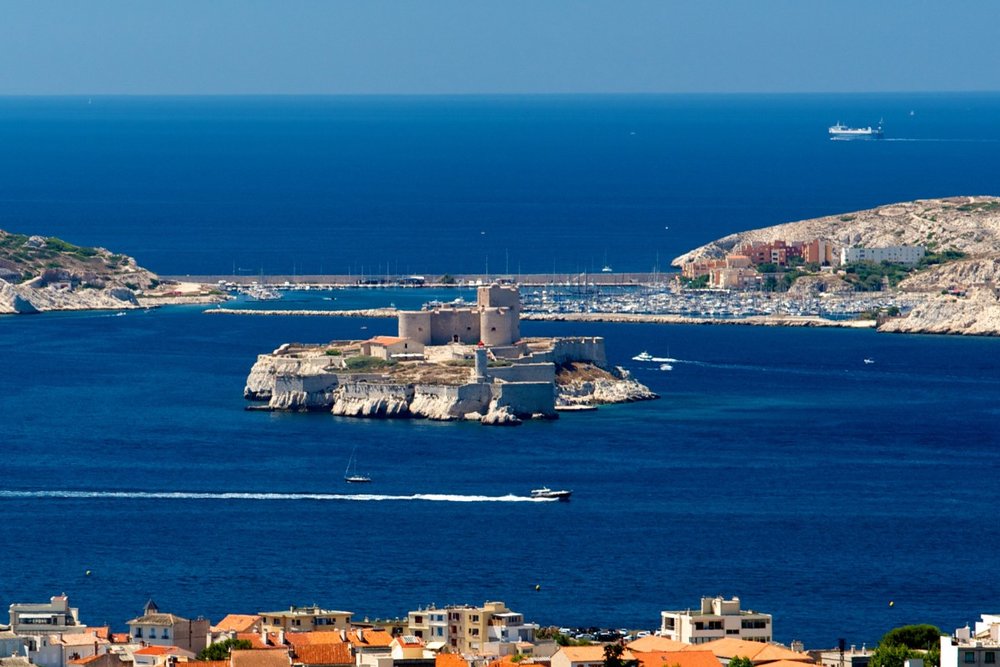Pháo Đài Château d’If Trong “Bá Tước Monte Cristo”