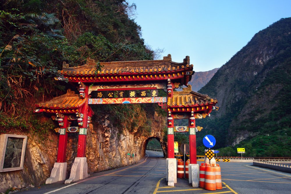 Ngày 1: Phố đi bộ Ximending - Núi Voi Xiangshan - Chợ đêm Shilin