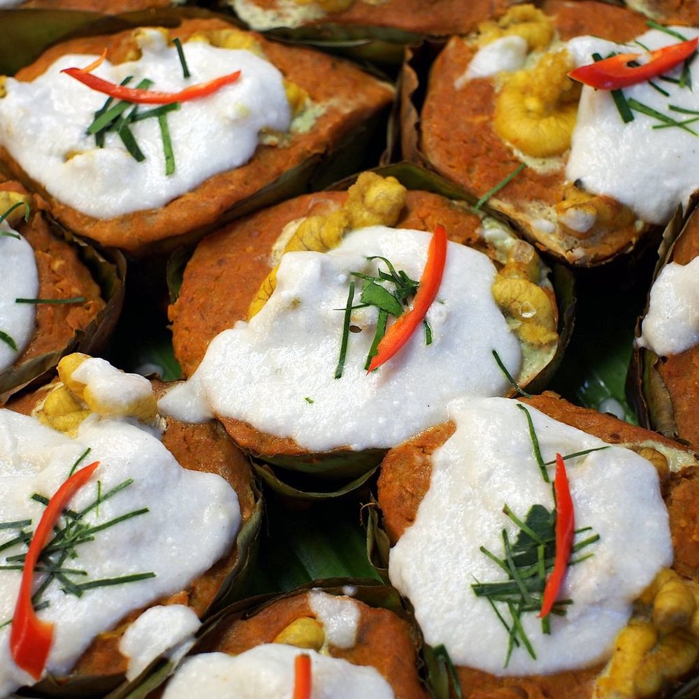 Hor Mok Hấp Dẫn Đến Từng Muỗng