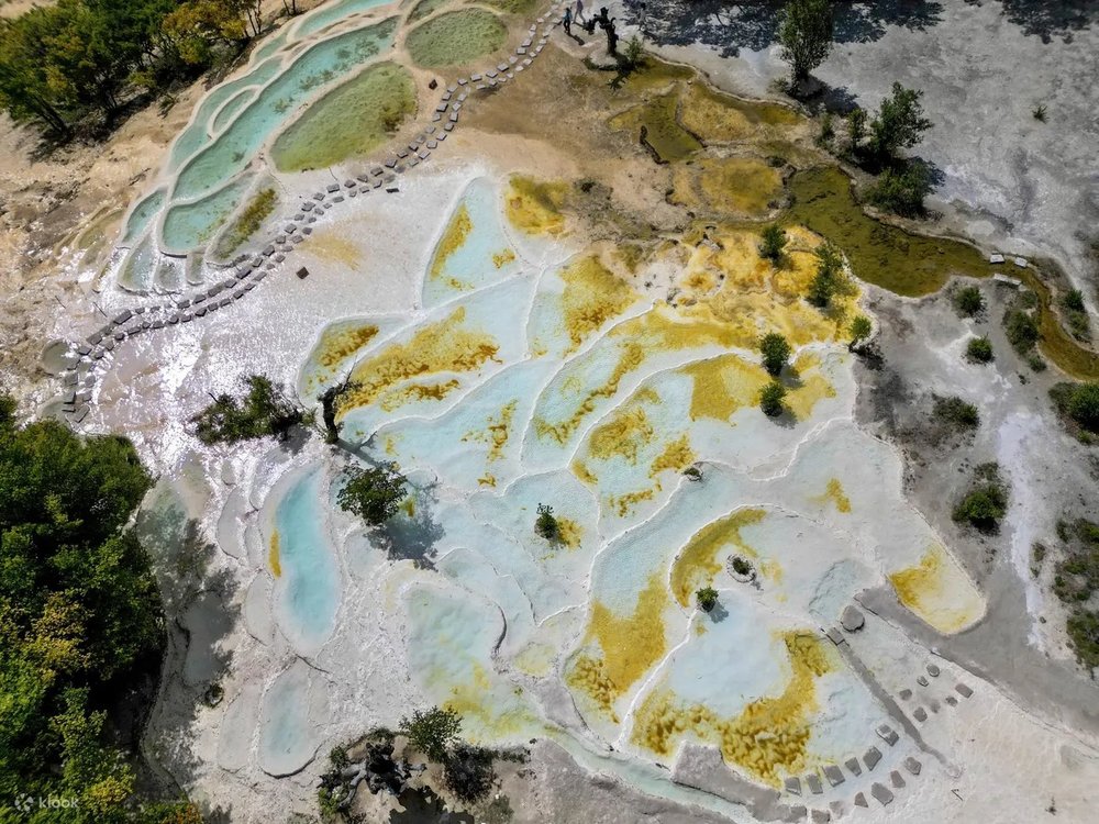 白水台, 香格里拉景點, 香格里拉地圖, 雲南地圖